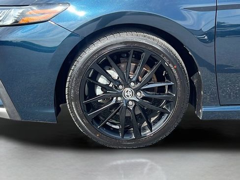 Used 2021 Toyota Camry XSE FWD image 25