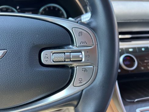 Used 2023 Genesis GV80 2.5T w/ Prestige Package AWD/4WD image 18