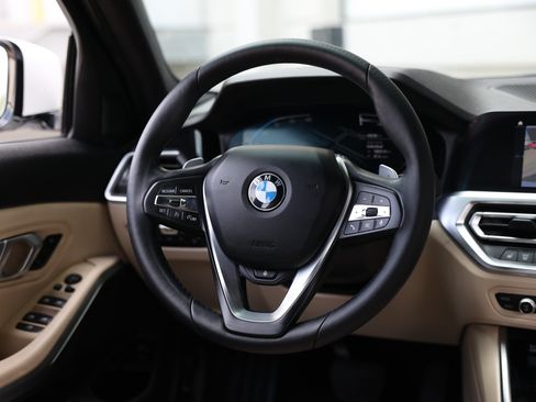 Used 2022 BMW 330i Sedan w/ Premium Package RWD image 32