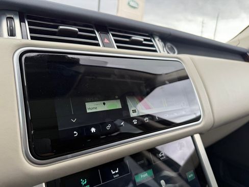 Used 2020 Land Rover Range Rover HSE image 15