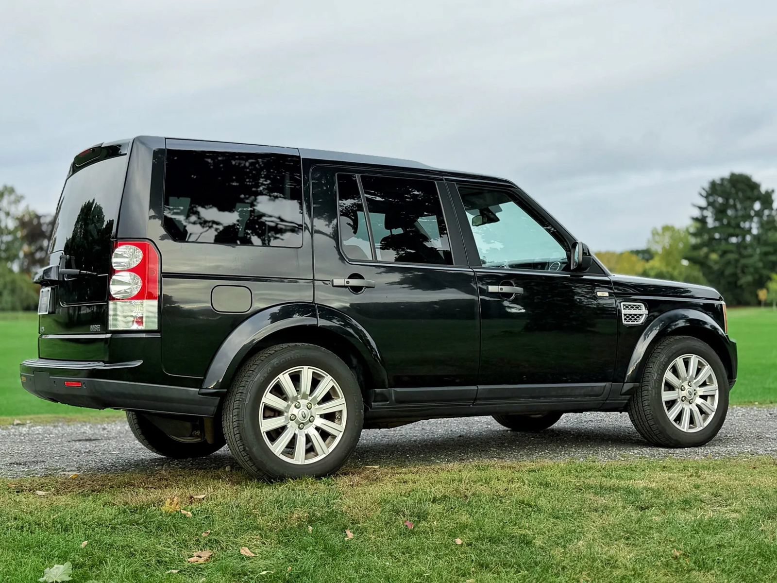 Used 2013 Land Rover LR4 HSE AWD/4WD image 39