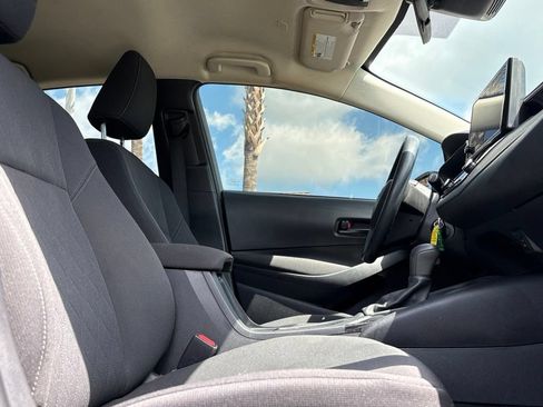 Used 2023 Toyota Corolla LE FWD image 22