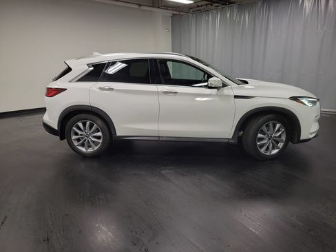Used 2022 INFINITI QX50 Luxe AWD/4WD image 9