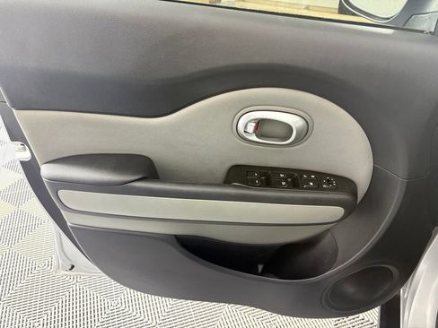 Used 2015 Kia Soul + FWD image 15