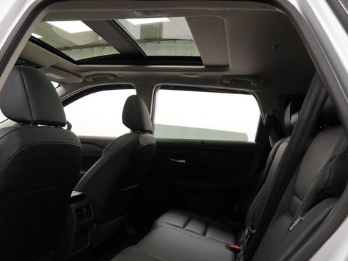 Used 2023 Nissan Rogue SV w/ SV Premium B Package AWD/4WD image 5
