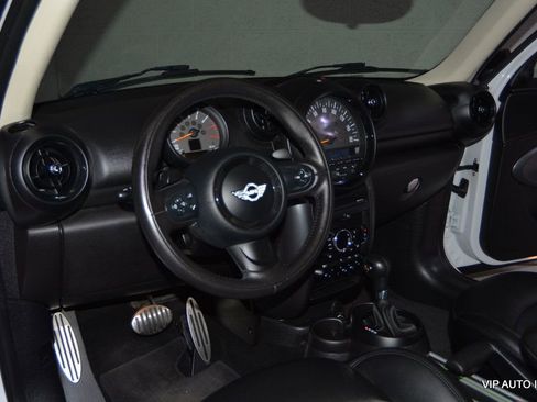 Used 2015 MINI Cooper Paceman S image 9