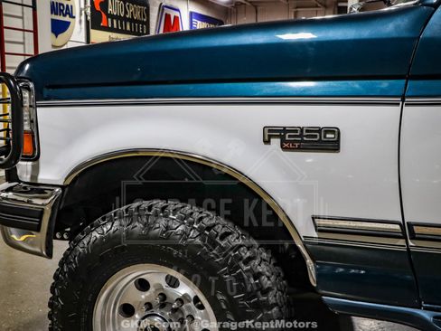 Used 1995 Ford F250 XLT image 33