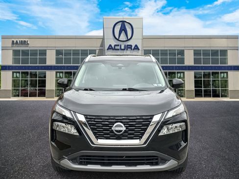 Used 2023 Nissan Rogue SV w/ SV Premium Package image 8