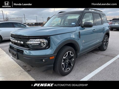 Used 2021 Ford Bronco Sport Outer Banks w/ Outer Banks Package image 1