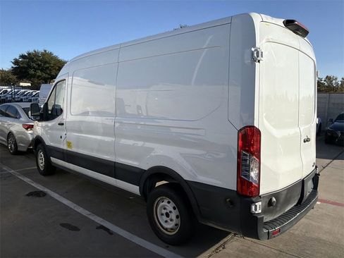 Used 2019 Ford Transit 150 148 Medium Roof image 3