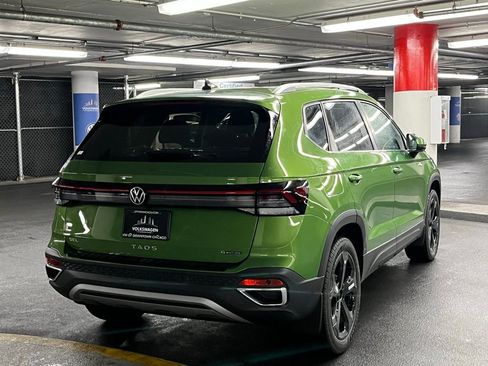 New 2025 Volkswagen Taos SEL AWD/4WD image 6