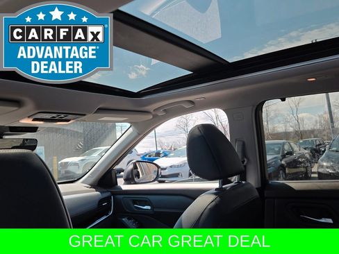 Certified 2023 Nissan Rogue SL w/ SL Premium Package AWD/4WD image 18