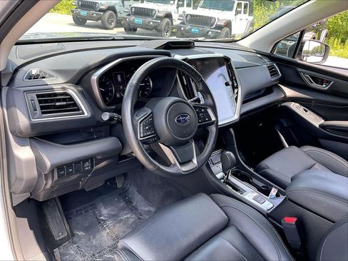 Used 2023 Subaru Ascent Limited AWD/4WD image 8