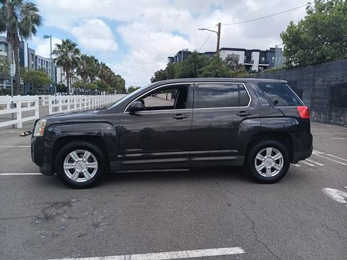Used 2015 GMC Terrain SLE FWD image 5
