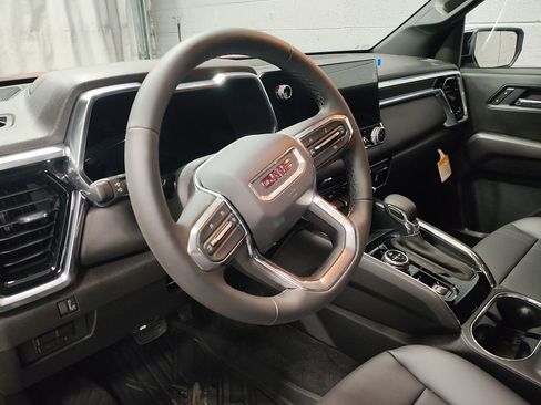 New 2026 GMC Canyon Elevation w/ Convenience Package image 23