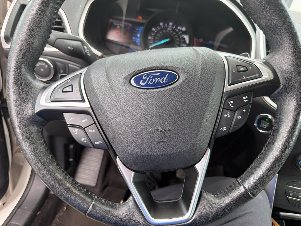 Used 2015 Ford Edge SEL w/ Equipment Group 201A AWD/4WD image 21