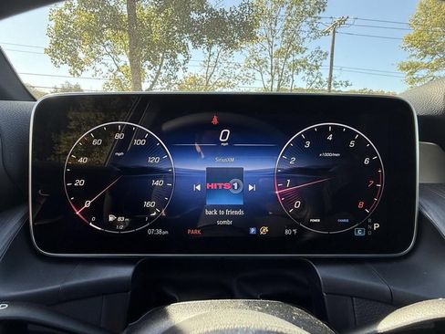 Used 2026 Mercedes-Benz GLC 300 4MATIC image 19