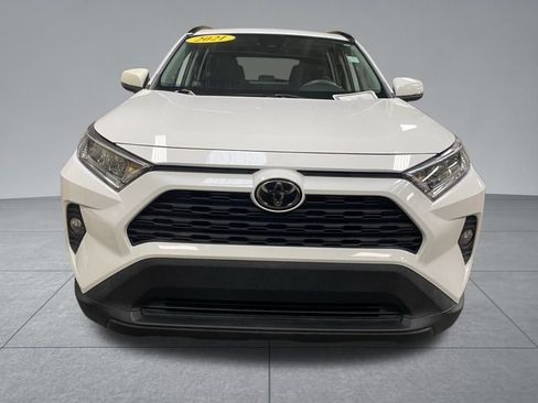 Used 2021 Toyota RAV4 XLE image 20