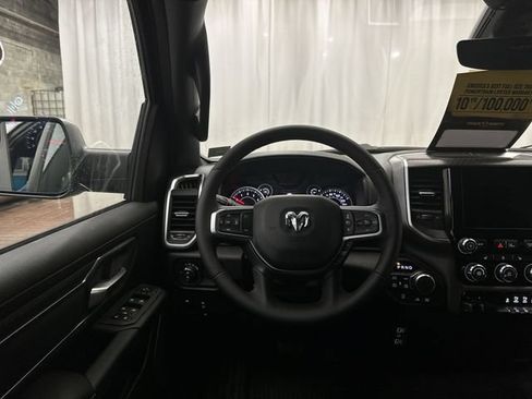 New 2026 RAM 1500 Big Horn AWD/4WD image 13