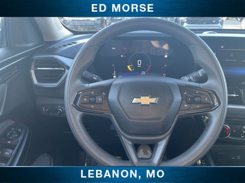 Used 2025 Chevrolet TrailBlazer LT image 12