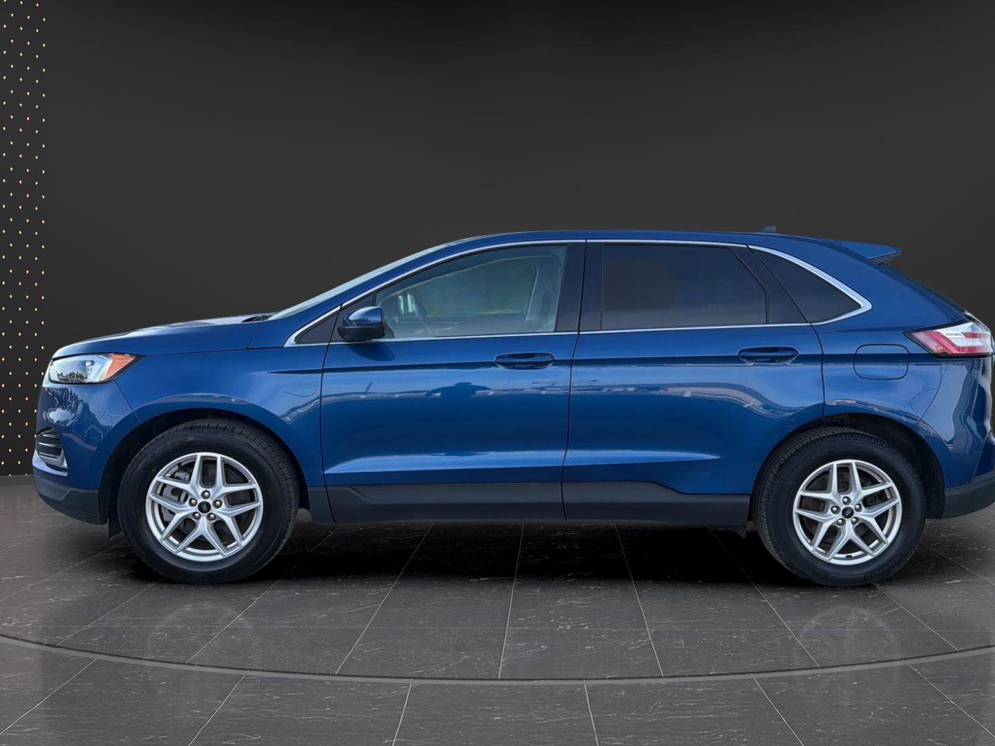 Used 2024 Ford Edge SEL w/ Convenience Package AWD/4WD image 7