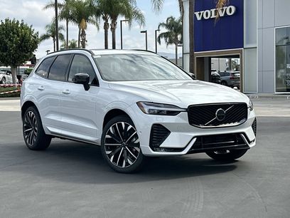 New 2026 Volvo XC60 B5 Ultra w/ Climate Package PRO