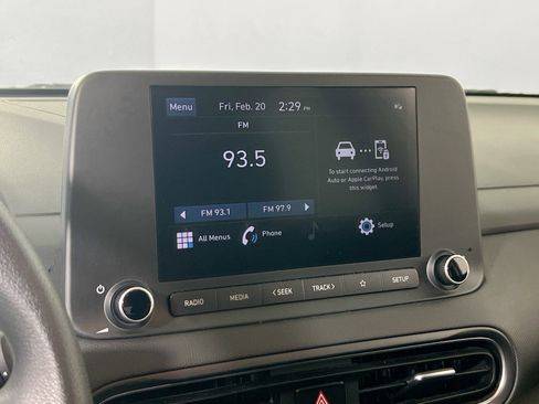 Used 2023 Hyundai Kona SEL image 14