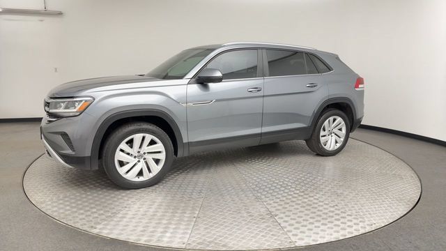 Certified 2023 Volkswagen Atlas Cross Sport SE w/ Panoramic Sunroof Package AWD/4WD image 6