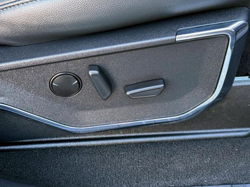 Used 2023 Ford F250 Lariat w/ Lariat Ultimate Package image 12