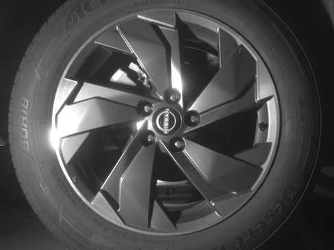 Used 2024 Nissan Rogue SV image 15