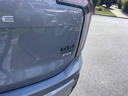 Used 2023 Kia Telluride SX AWD/4WD image 5