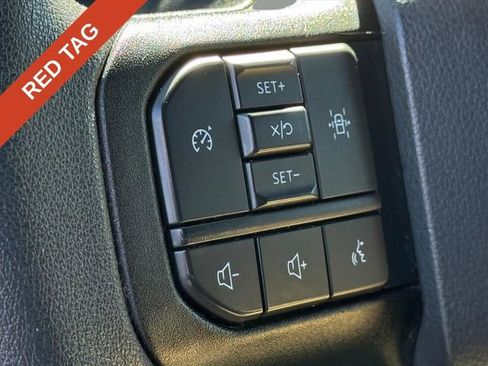 Used 2023 Ford F150 XLT image 12