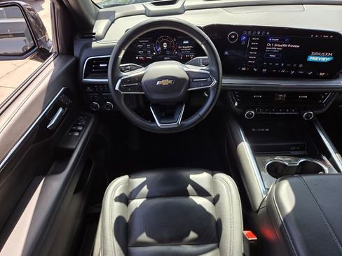 Certified 2025 Chevrolet Tahoe LT image 13