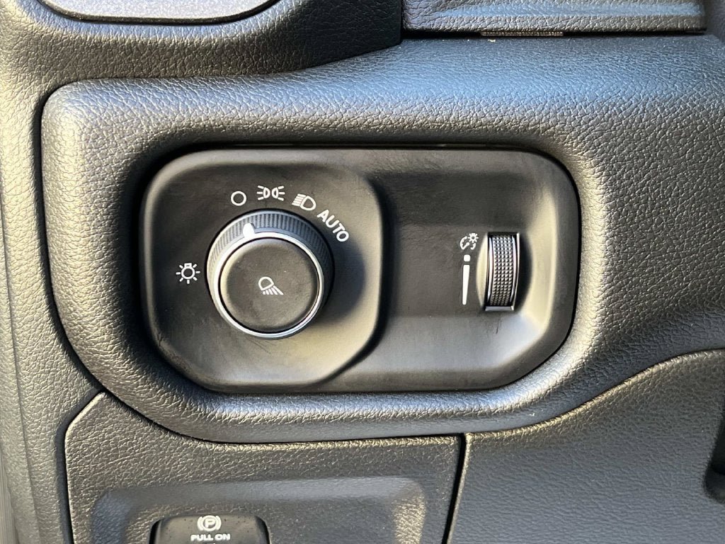 Used 2026 RAM 1500 Tradesman AWD/4WD image 29