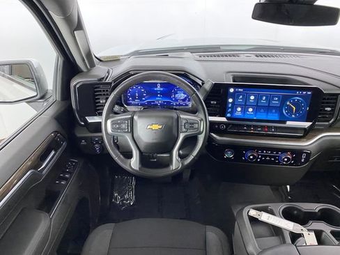 Certified 2022 Chevrolet Silverado 1500 LT image 15