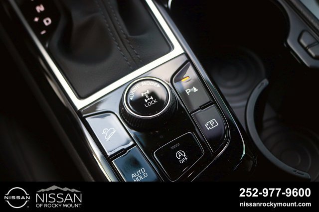 Used 2024 Kia Sportage X-Line w/ X-Line Premium Package AWD/4WD image 23