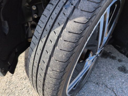 Used 2015 BMW i3 w/ Range Extender image 12