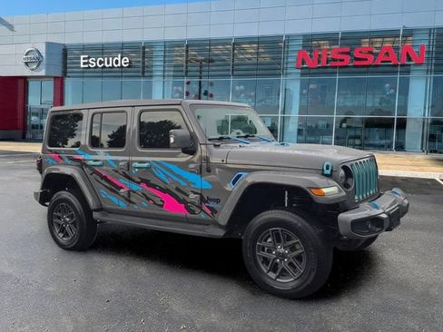 Used 2022 Jeep Wrangler Unlimited Sahara AWD/4WD image 1