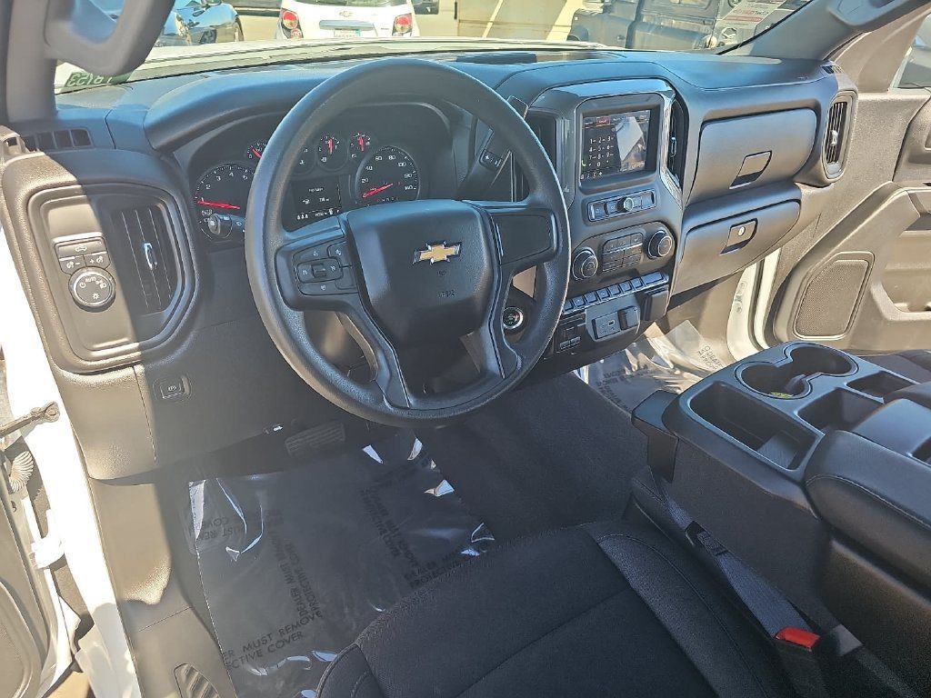 Used 2024 Chevrolet Silverado 1500 Custom RWD image 15