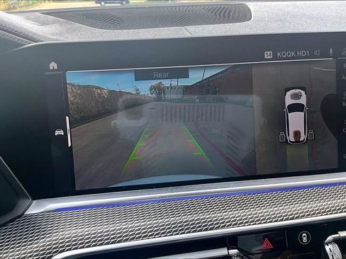 Used 2021 BMW X5 xDrive40i w/ M Sport Package image 29