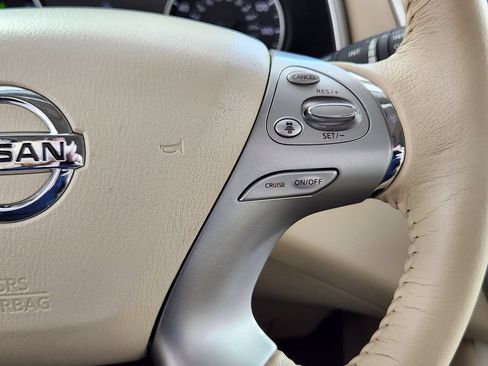 Used 2017 Nissan Murano SL w/ SL Technology Package FWD image 19