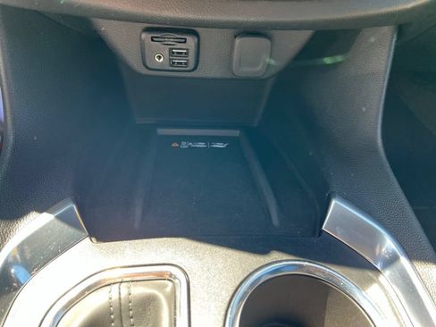 Used 2023 Chevrolet Traverse Premier w/ LPO, Floor Liner Package AWD/4WD image 35