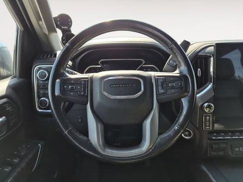 Used 2021 GMC Sierra 1500 Denali w/ Denali Ultimate Package AWD/4WD image 13