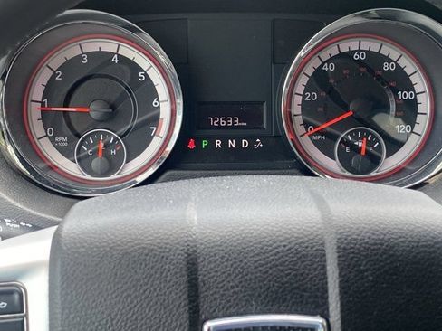 Used 2013 Dodge Grand Caravan SXT w/ UConnect Hands-Free Group FWD image 17
