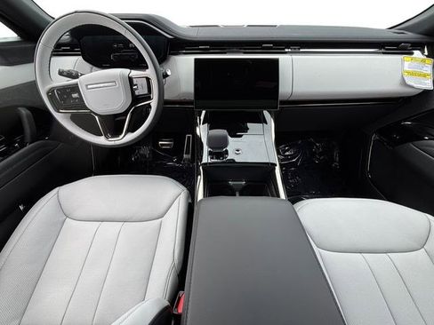 New 2026 Land Rover Range Rover Sport Dynamic SE AWD/4WD image 13