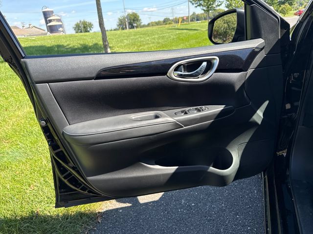 Used 2017 Nissan Sentra SV FWD image 22