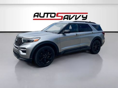 Used 2023 Ford Explorer ST-Line w/ Class IV Trailer Tow Package RWD image 3