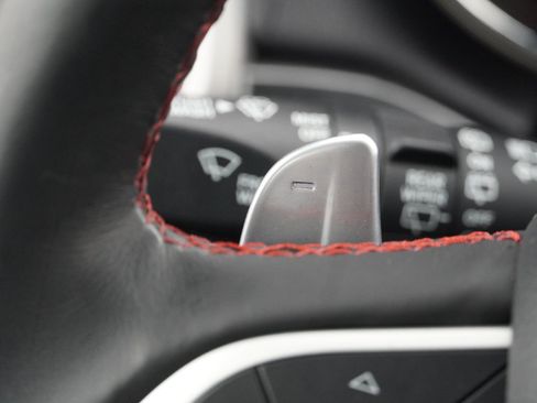 Used 2019 Jeep Grand Cherokee Trailhawk w/ Trailhawk Luxury Group image 22