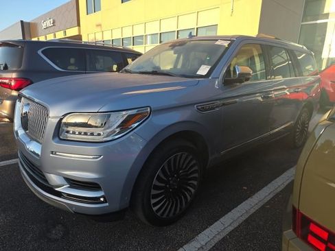 Used 2018 Lincoln Navigator L Black Label image 10