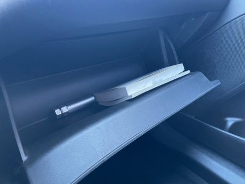 Used 2015 Chevrolet Impala LT image 41